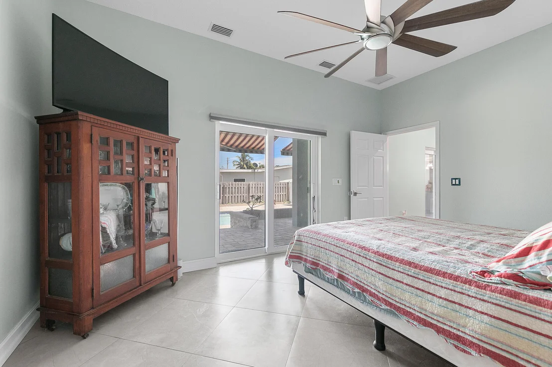 Photo of 1054 Pinetree Drive