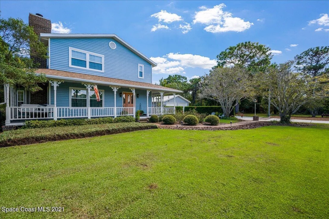 Photo of 1825 Eva Lane