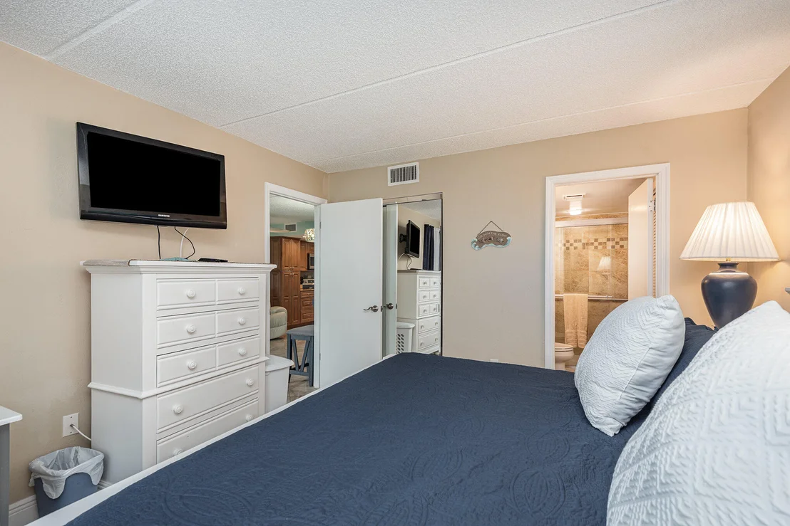 Photo of Unit 1040 at 2390 Ocean Shore Boulevard