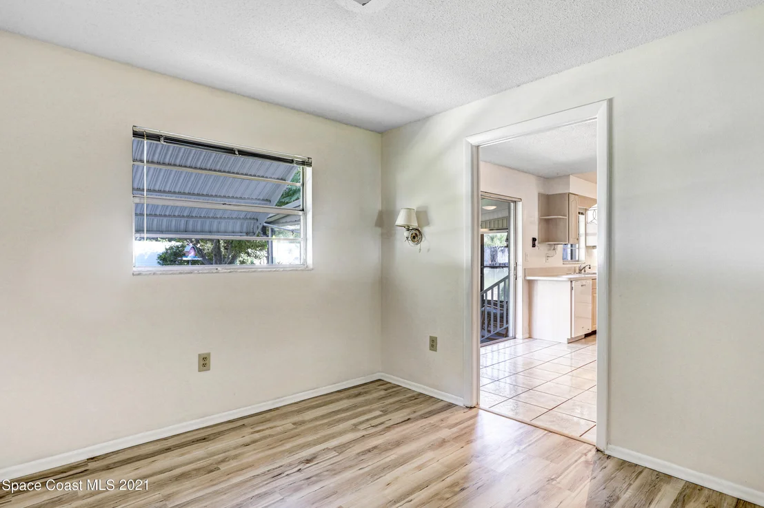 Photo of 3284 Alice Street