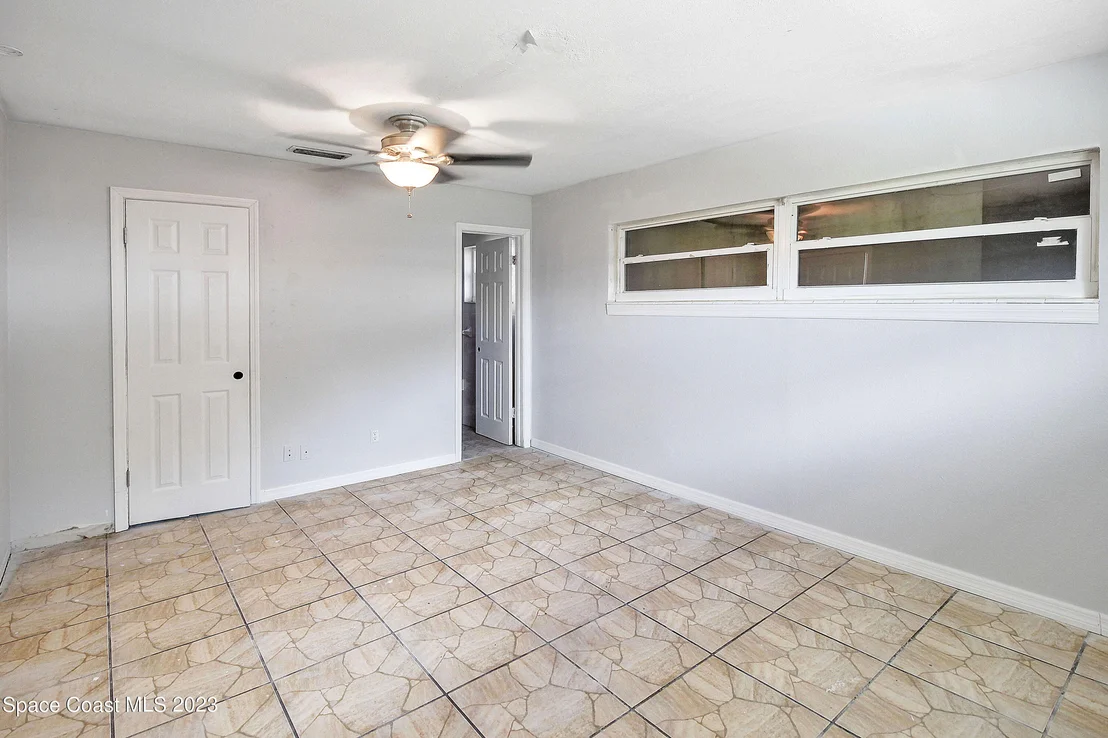 Photo of 985 Palmer Street