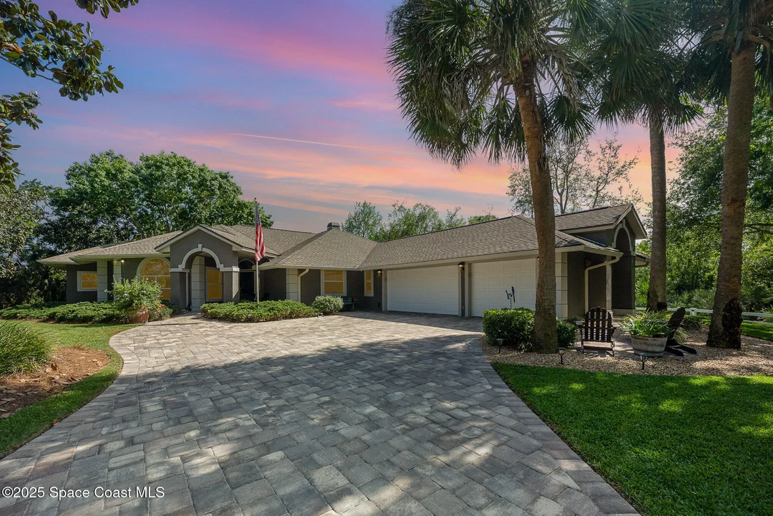 Photo of 4163 Mockingbird Drive