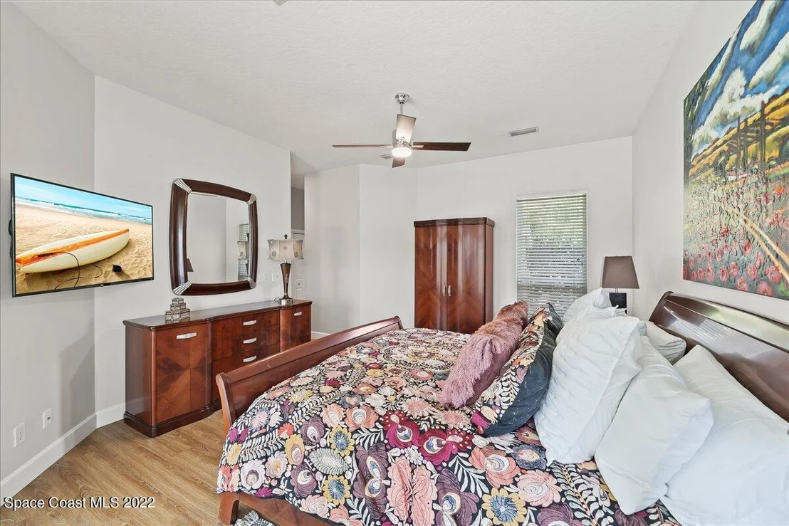 Photo of 302 Sandhurst Drive