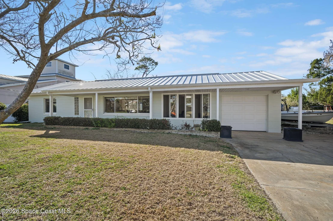 Photo of 736 Ballard Drive