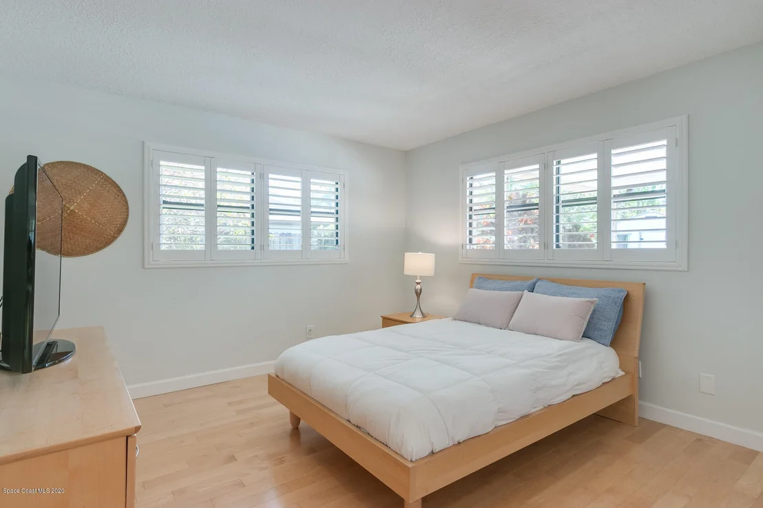 Photo of 405 5th Avenue