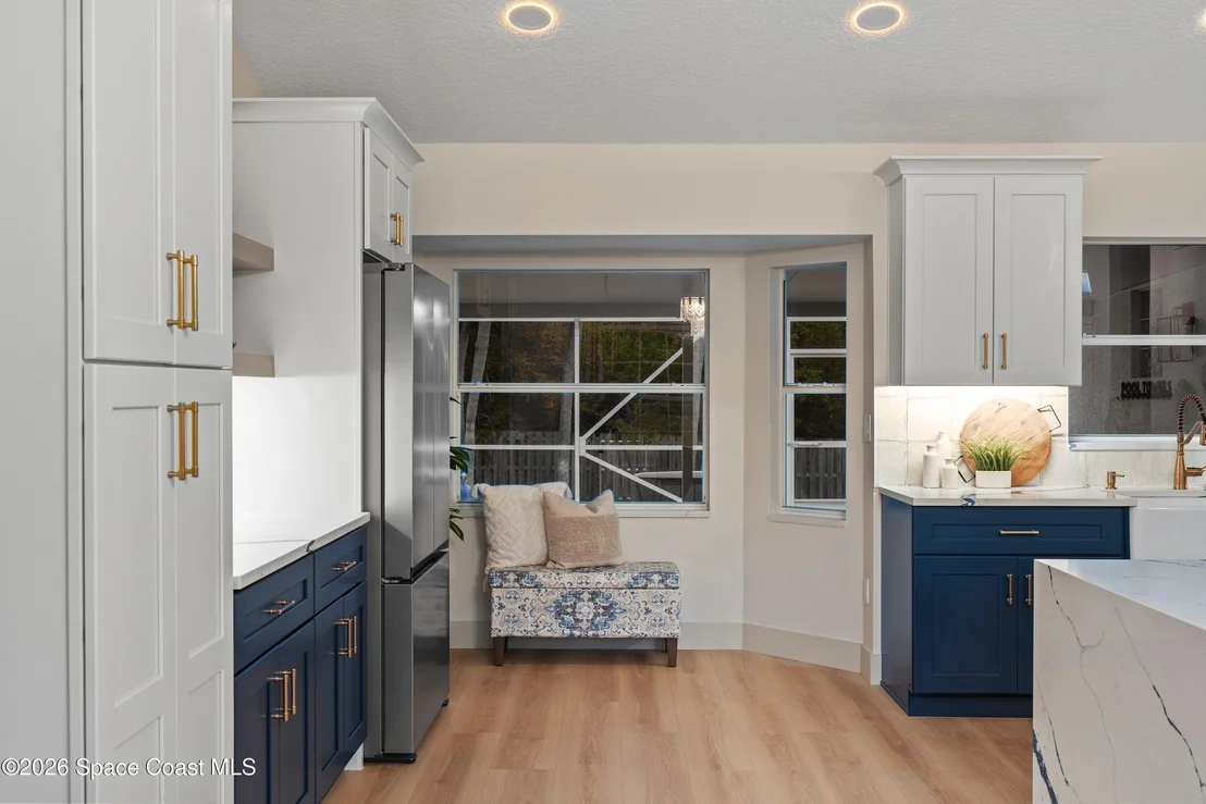 Photo of 7490 Windover Way