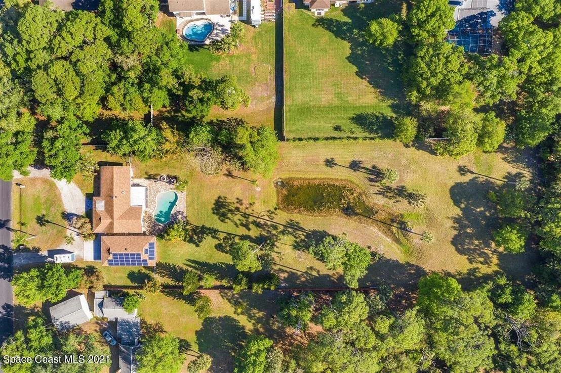 Photo of 270 Campbell Drive