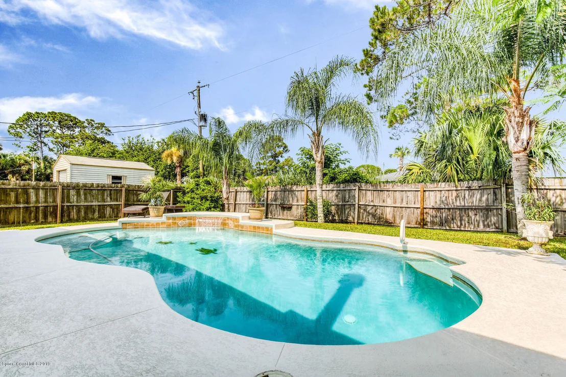 Photo of 6492 Harold Avenue