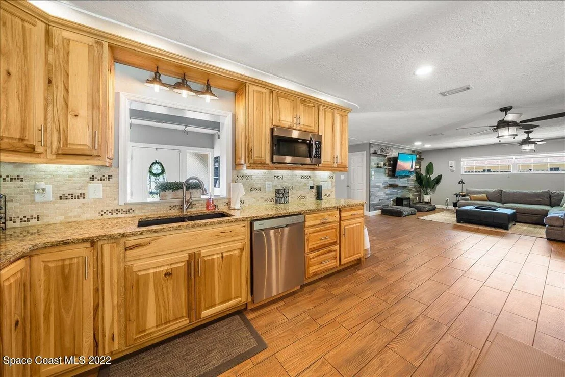 Photo of 2130 S Patrick Drive
