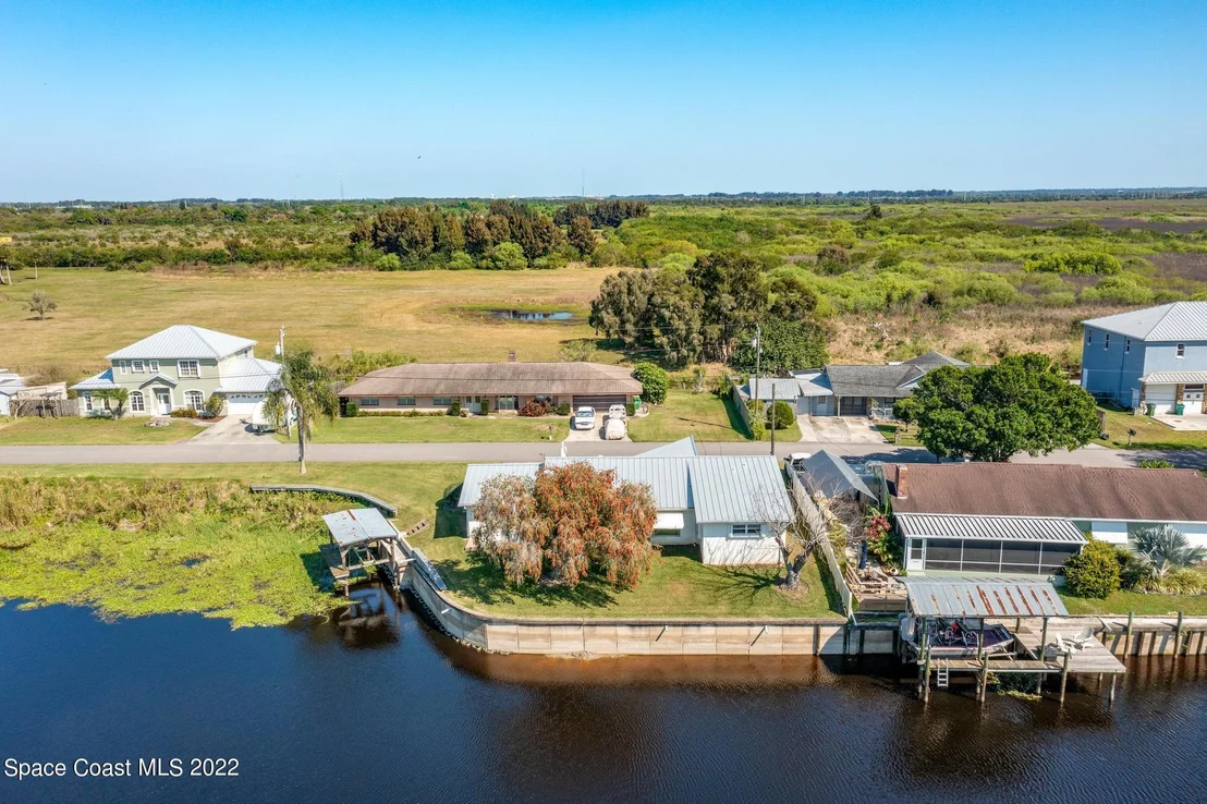 Photo of 816 Mallard Road