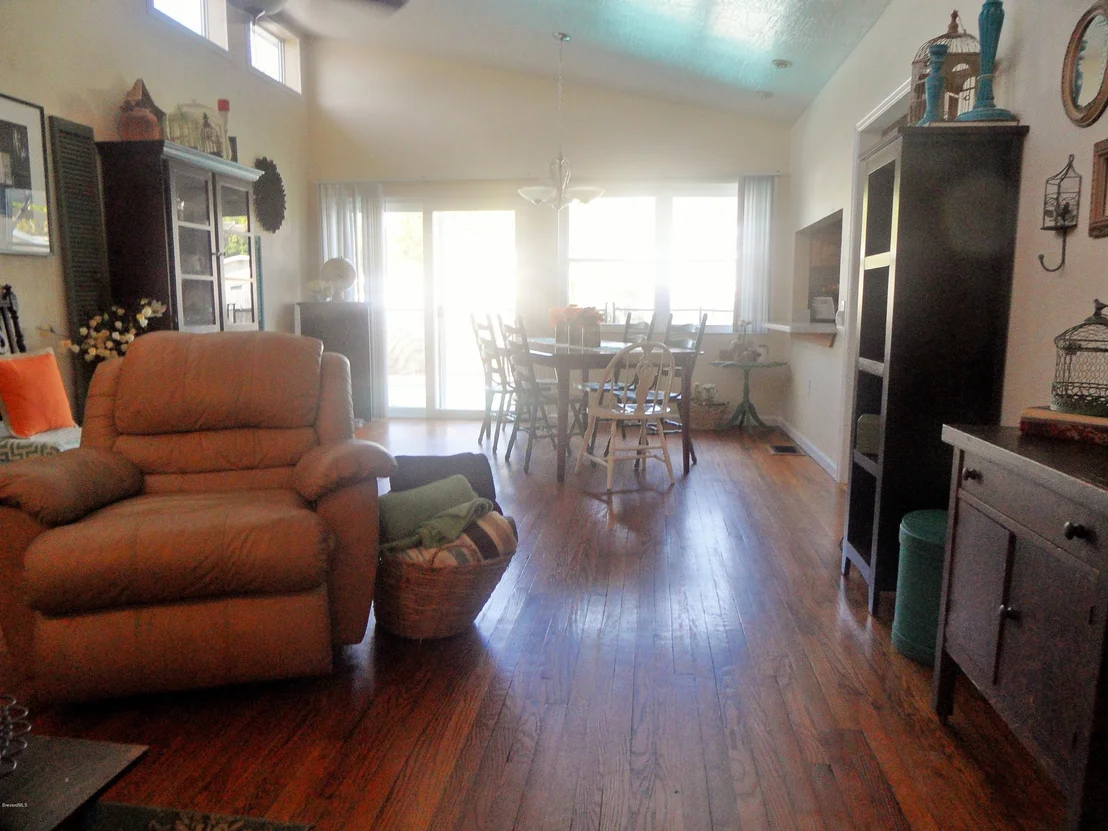 Photo of 136 Bluff Terrace