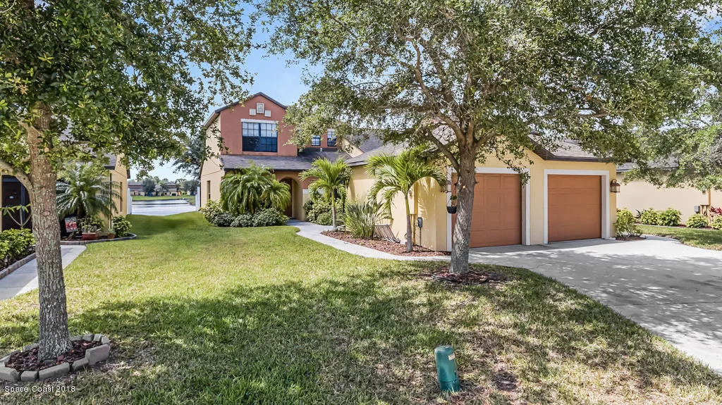 Photo of Unit 106 at 1265 Luminary Circle