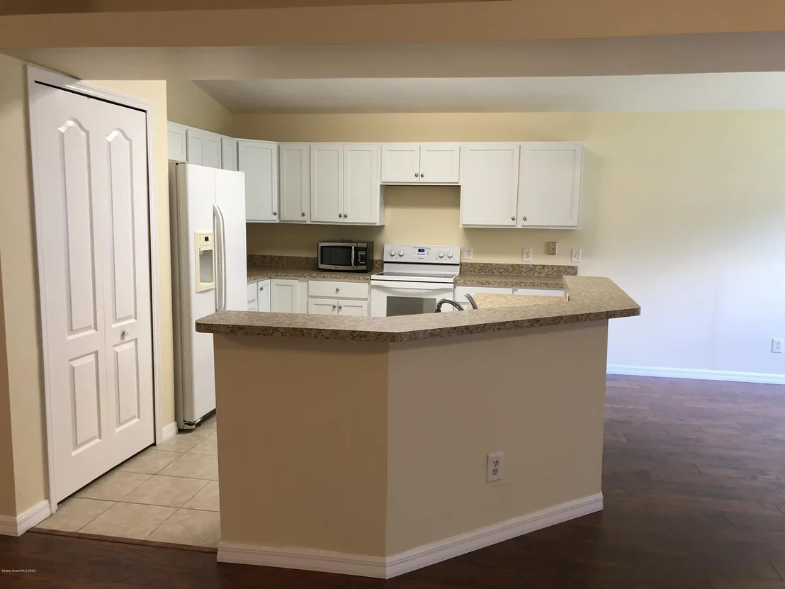 Photo of 8507 Ivanhoe Drive