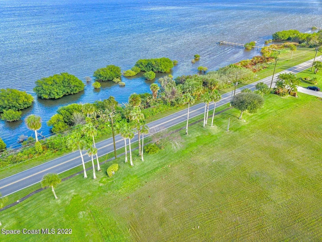 Photo of 295 Utopia Circle