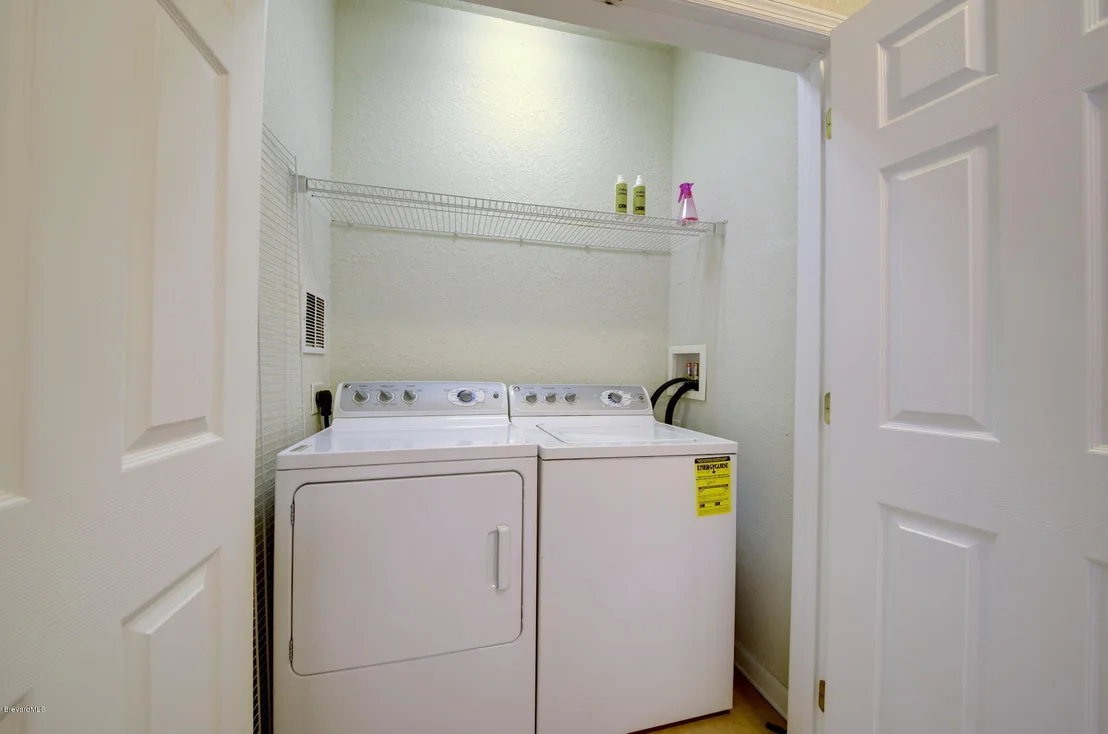 Photo of Unit 310 at 3848 Lexmark Lane