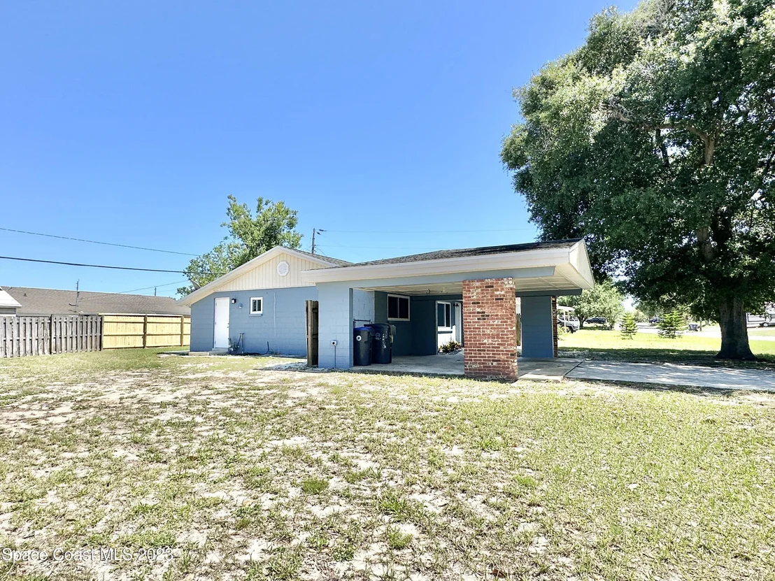 Photo of 4735 Cocoanut Drive