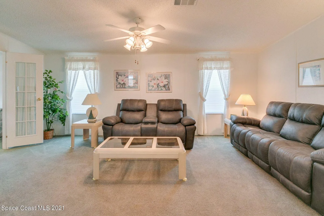 Photo of 7565 Blackhawk Road