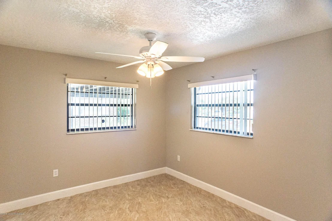 Photo of 1378 Eva Lane