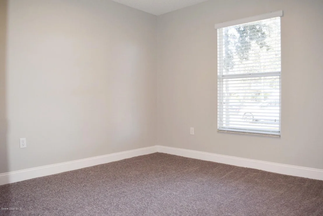Photo of 6175 Degan Road
