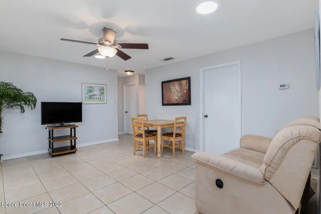 Photo of 640 Hibiscus Drive