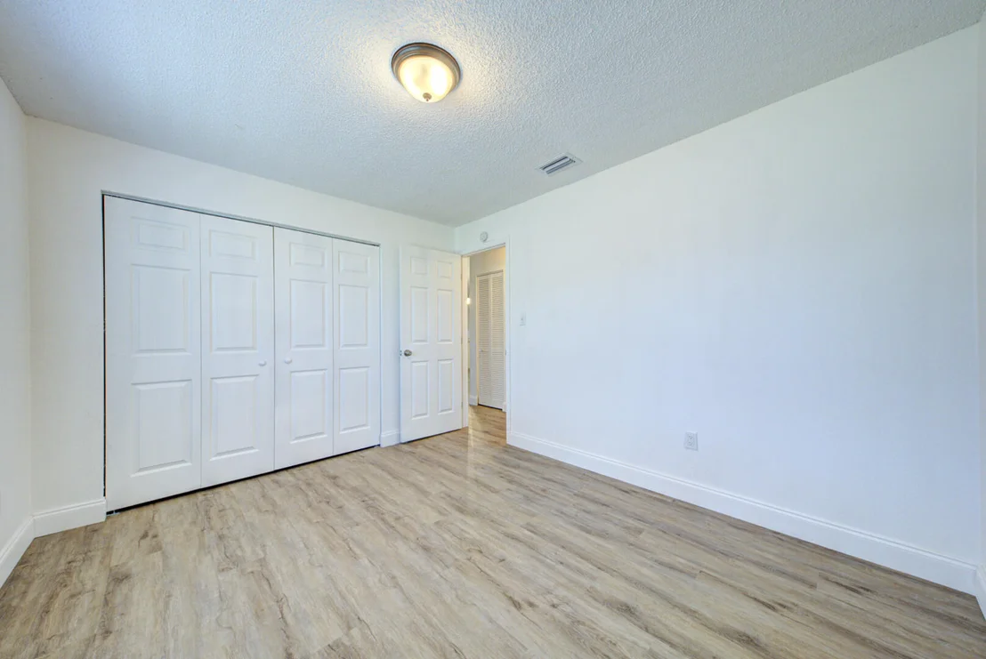 Photo of 5360 Bridge Road