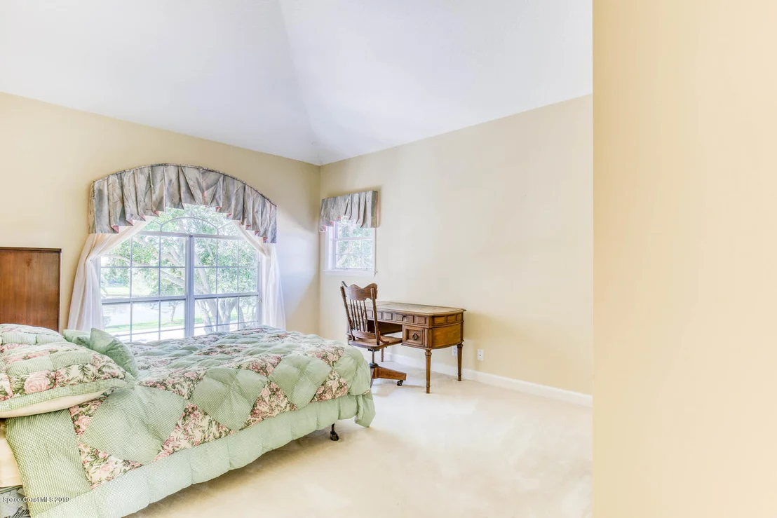 Photo of 274 Lanternback Island Drive