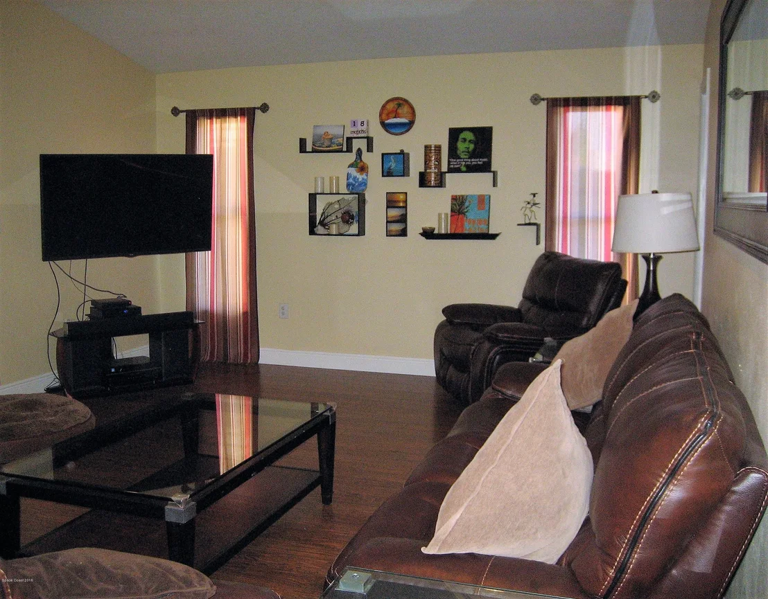 Photo of 1185 Sunnybrook Lane