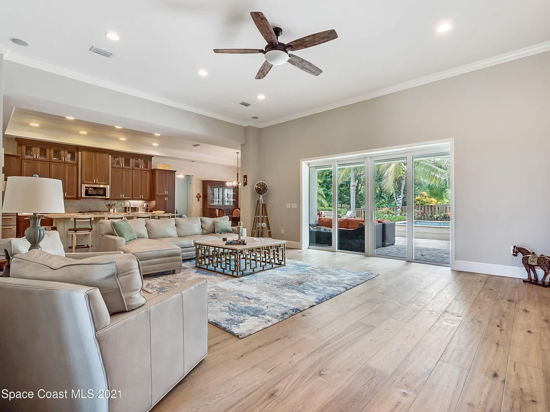 Photo of 357 Southampton Drive