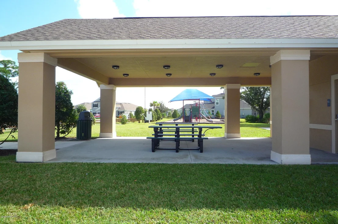 Photo of 7993 Creshire Court