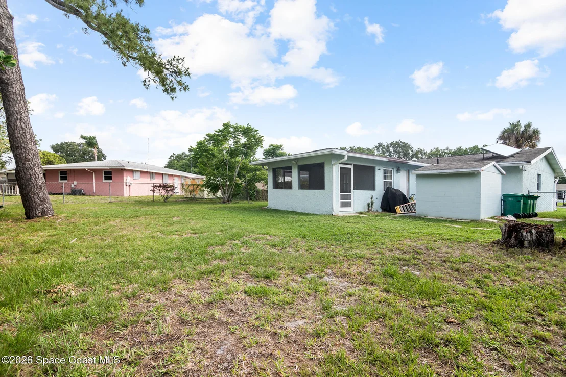 Photo of 2919 Colchester Road