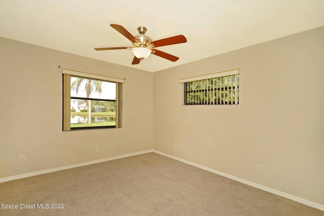 Photo of 452 Crystal Lake Drive