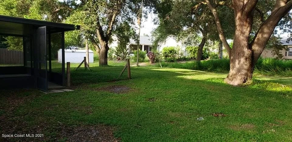 Photo of 6433 Harold Avenue