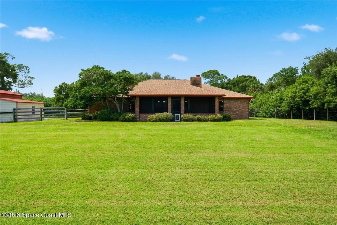 Photo of 2785 Beran Lane