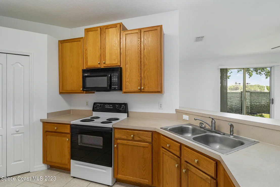 Photo of 145 Calico Lane