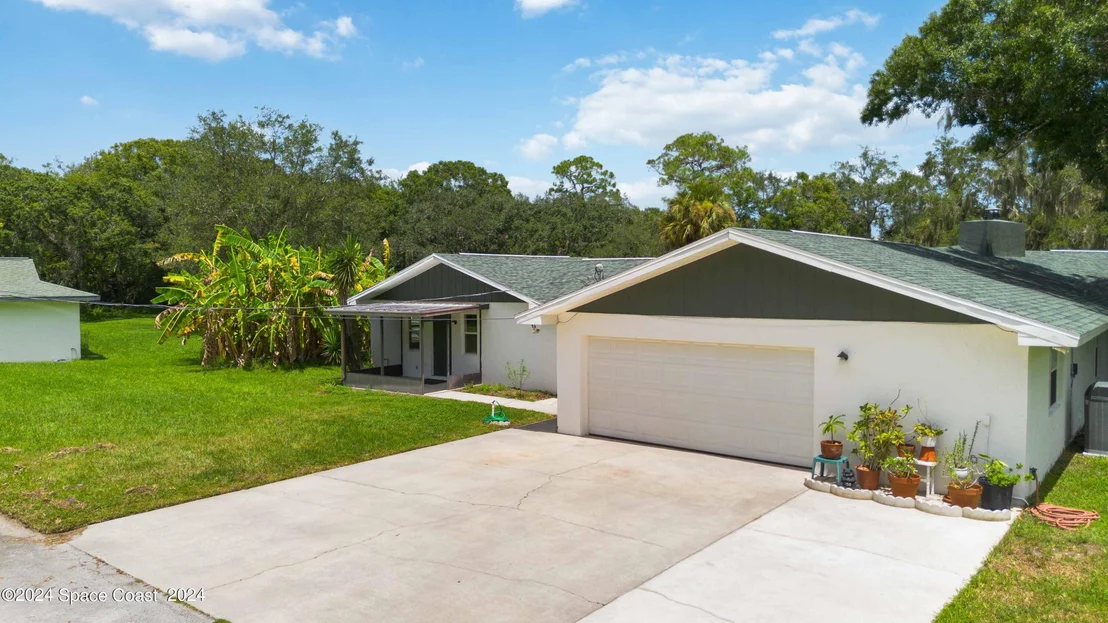 Photo of 4134 Parkway Drive