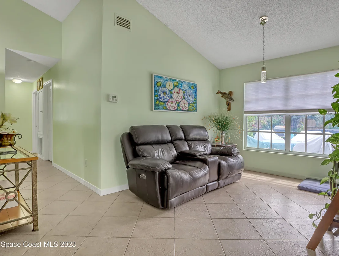 Photo of 6385 Grissom Parkway
