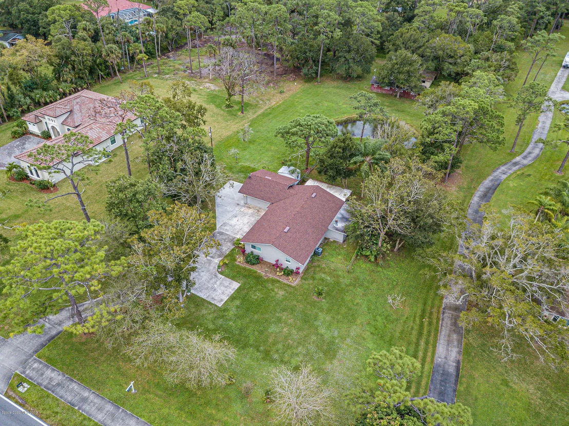 Photo of 3905 Lake Washington Road