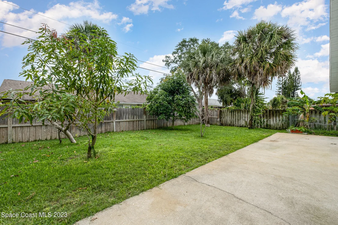 Photo of 1698 Palm Ridge Road