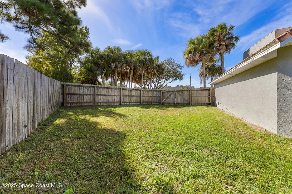 Photo of 822 Emerald Way