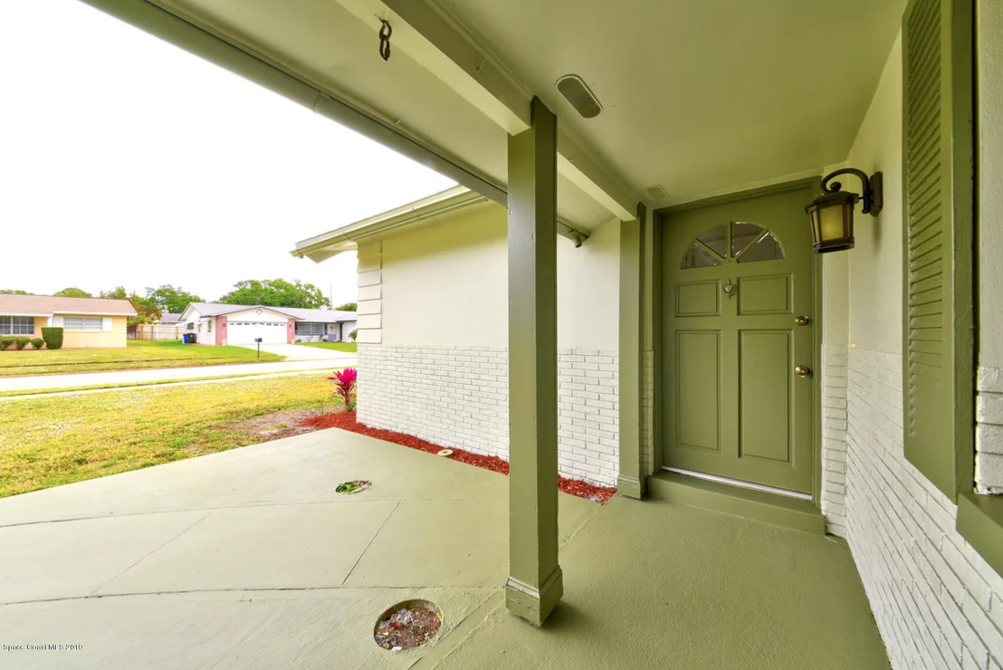 Photo of 909 Jefferson Road