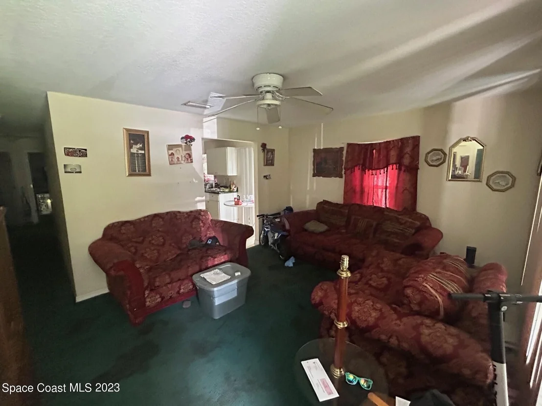 Photo of 251 Lincoln Road