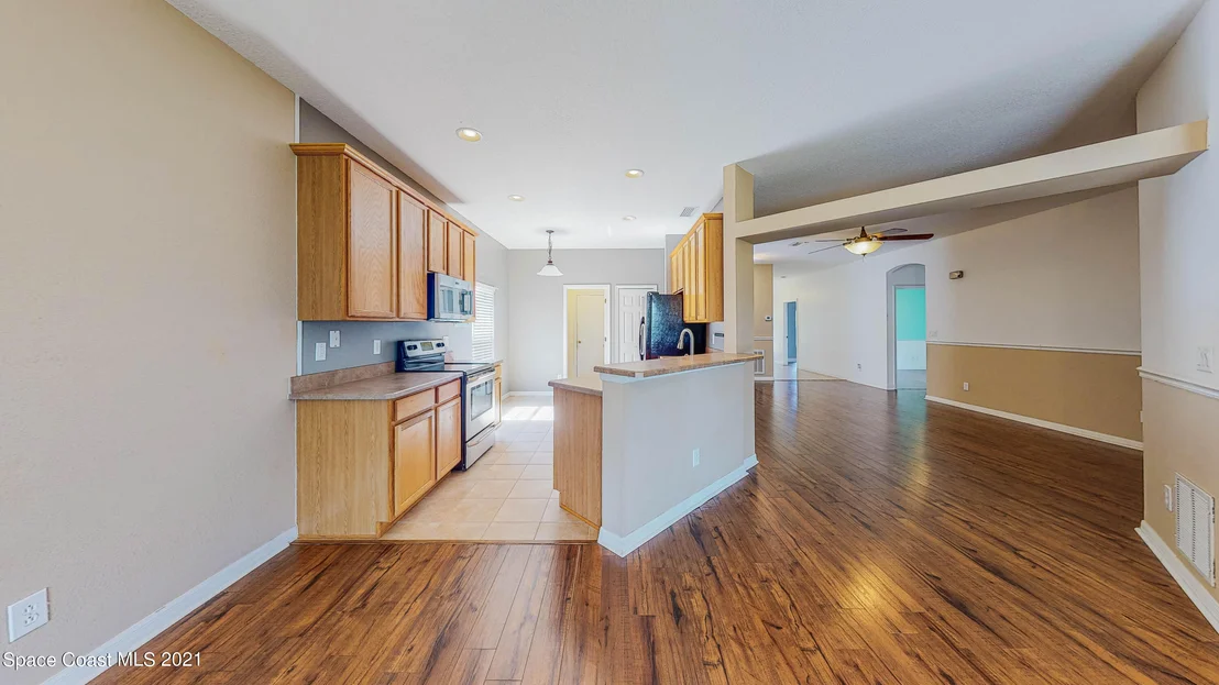 Photo of 1598 Maeve Circle