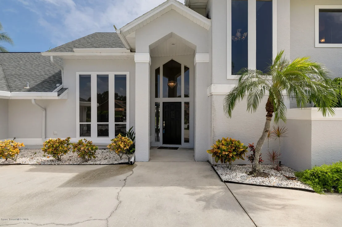 Photo of 689 Spring Lake Drive