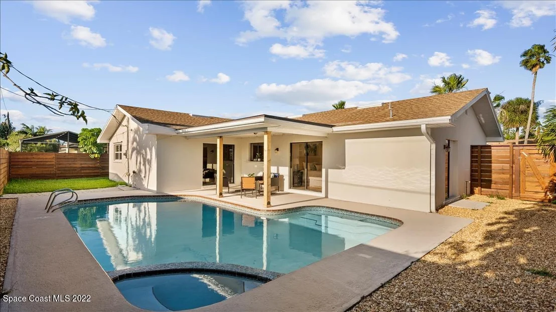 Photo of 780 Hibiscus Drive
