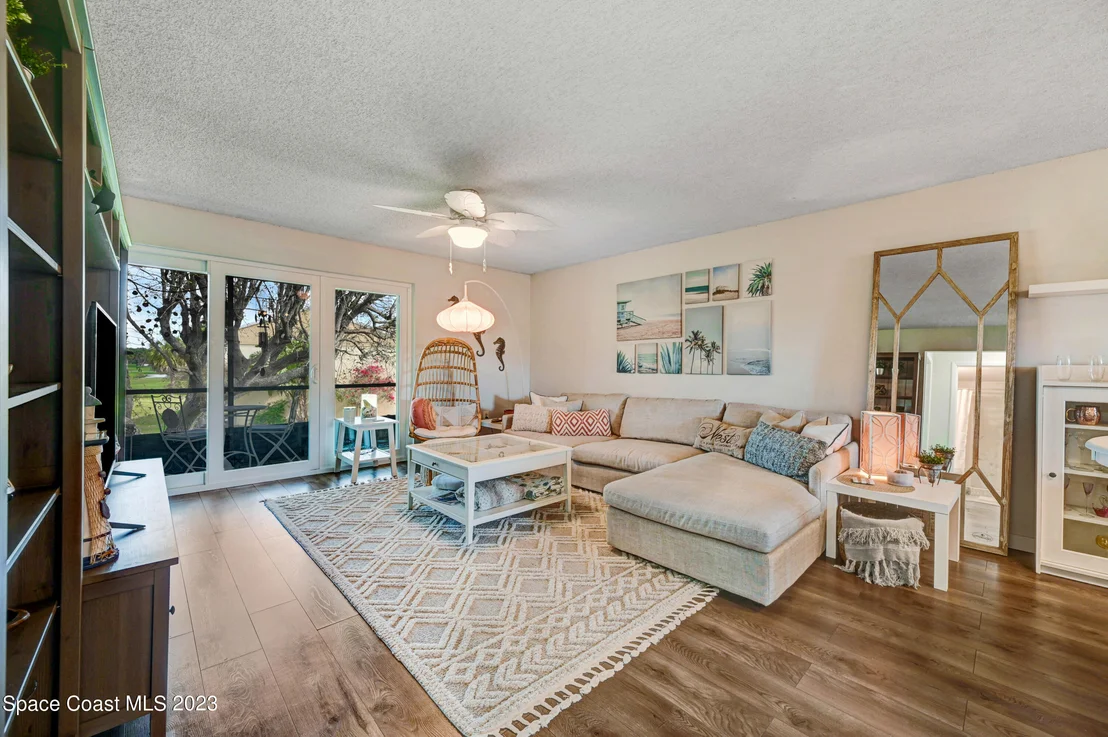 Photo of Unit 4B at 2500 Eagle Drive