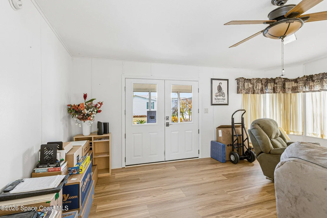 Photo of 122 Scenic Drive