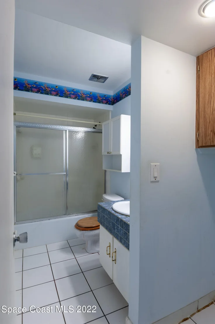 Photo of 722 Bianca Drive NE