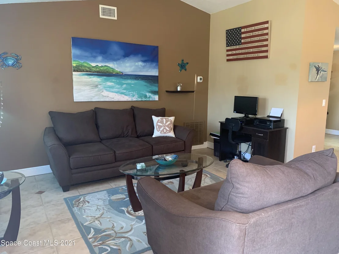 Photo of 6565 Dock Avenue