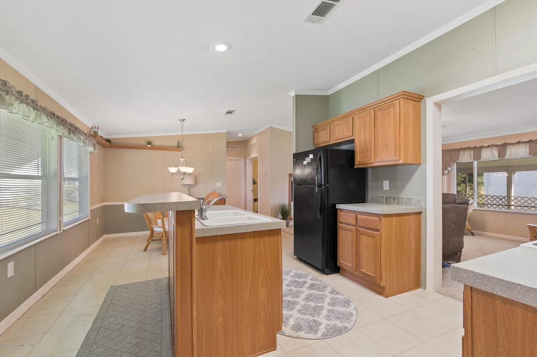 Photo of 547 Marnie Circle