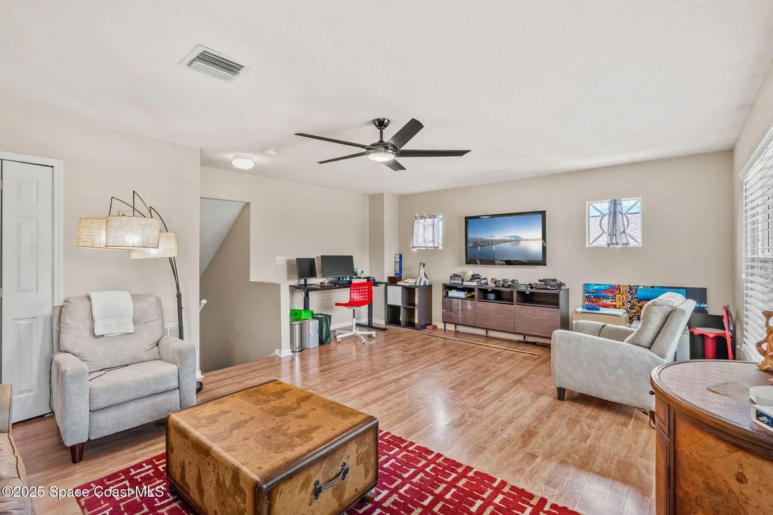Photo of 5837 Arlington Circle